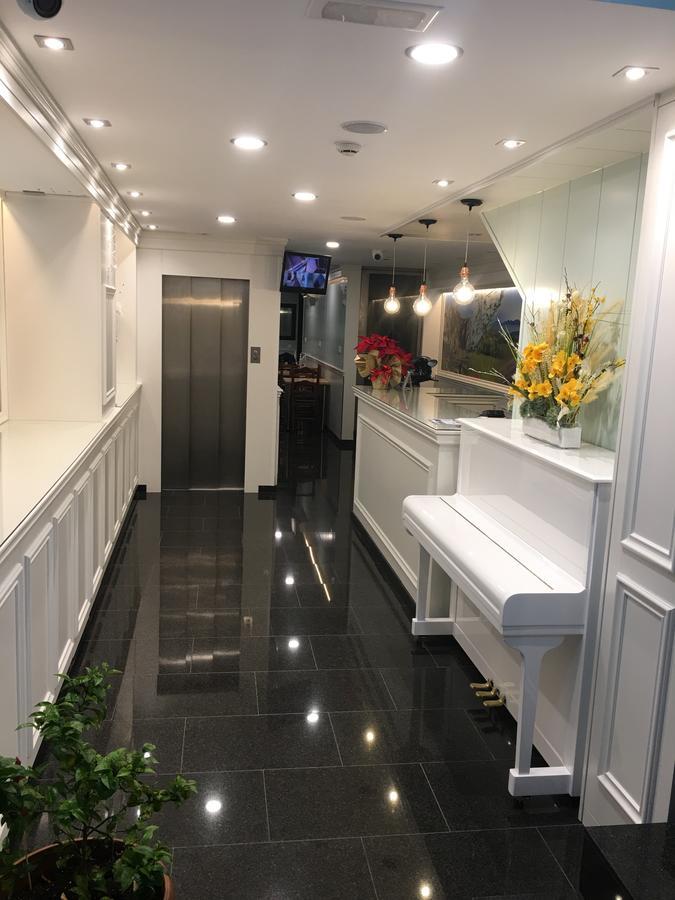 Hotel Ric サバデイ エクステリア 写真